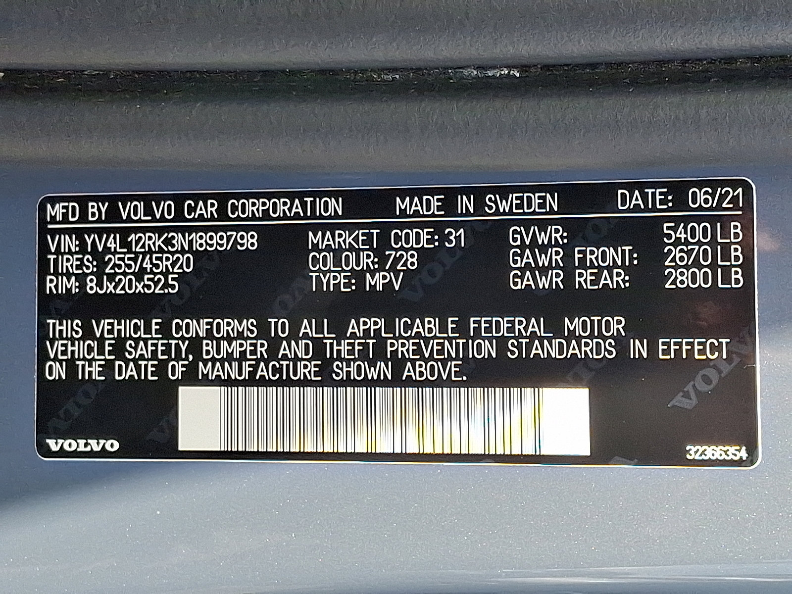 Certified 2022 Volvo XC60 B5 Momentum w/ Climate Package image 26