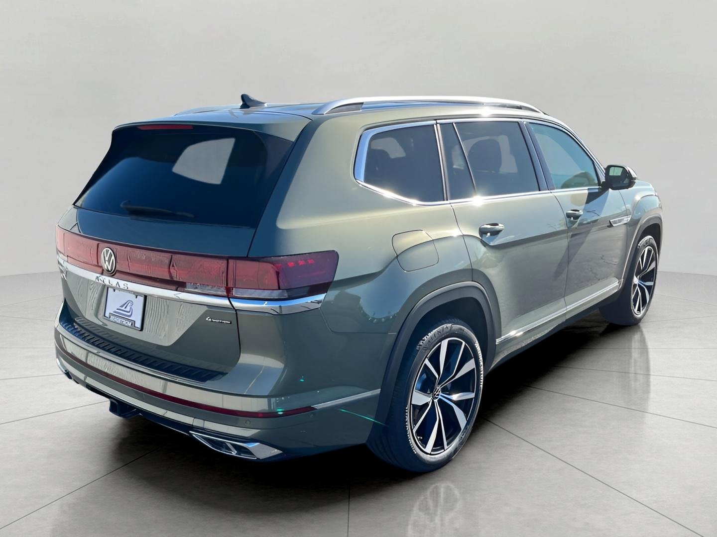 New 2026 Volkswagen Atlas SEL Premium R-Line image 7