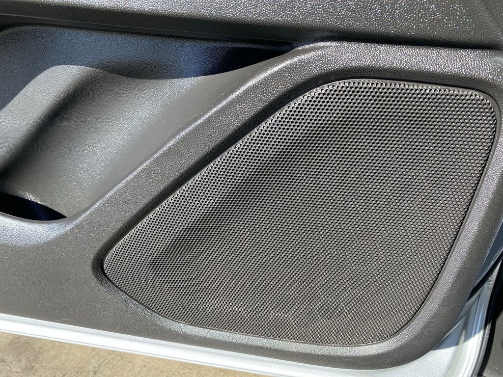 Used 2021 GMC Terrain SLE w/ LPO, Floor Liner Package image 23