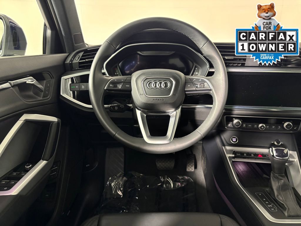 Certified 2025 Audi Q3 2.0T Premium Plus w/ Premium Plus Package AWD/4WD image 16