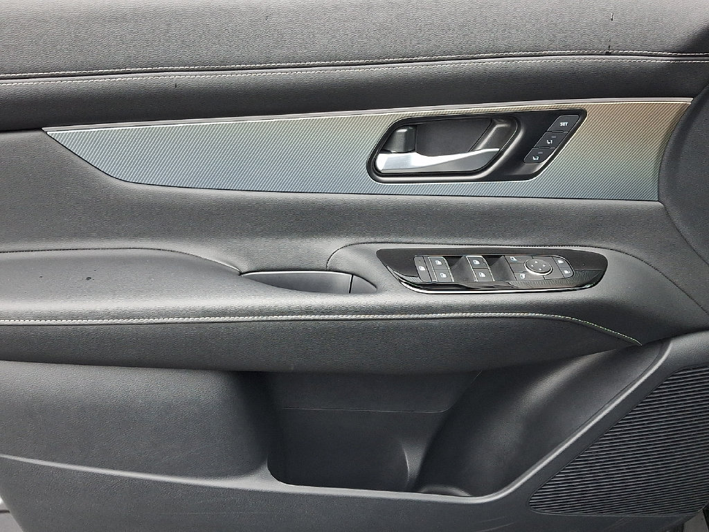 Certified 2025 Nissan Murano SL AWD/4WD image 13