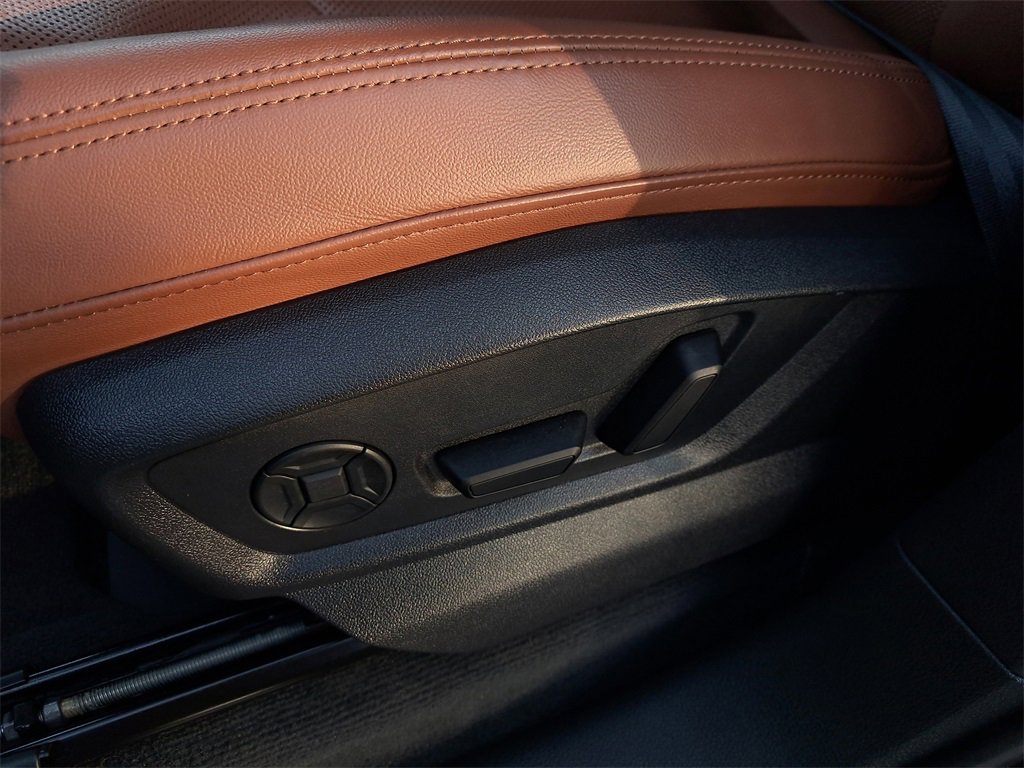 Used 2024 Audi Q7 3.0T Premium Plus w/ Premium Plus Package image 19