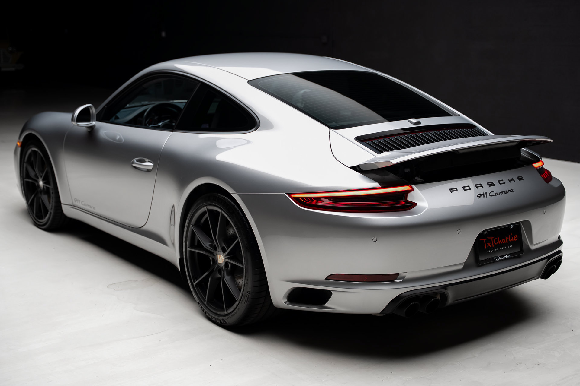 Used 2018 Porsche 911 Carrera RWD image 24