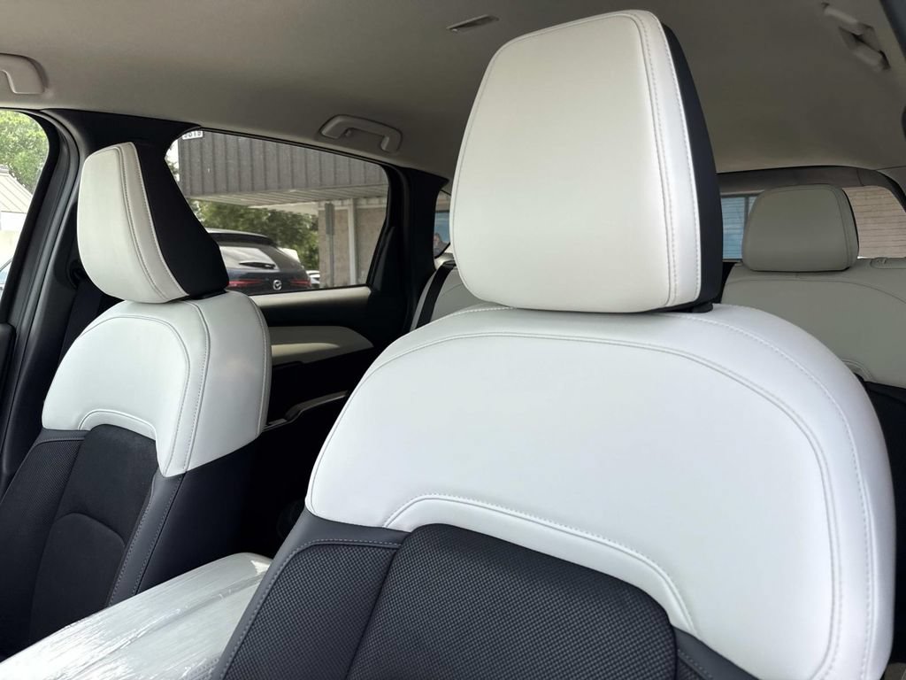 New 2026 MAZDA CX-5 Select AWD/4WD image 26