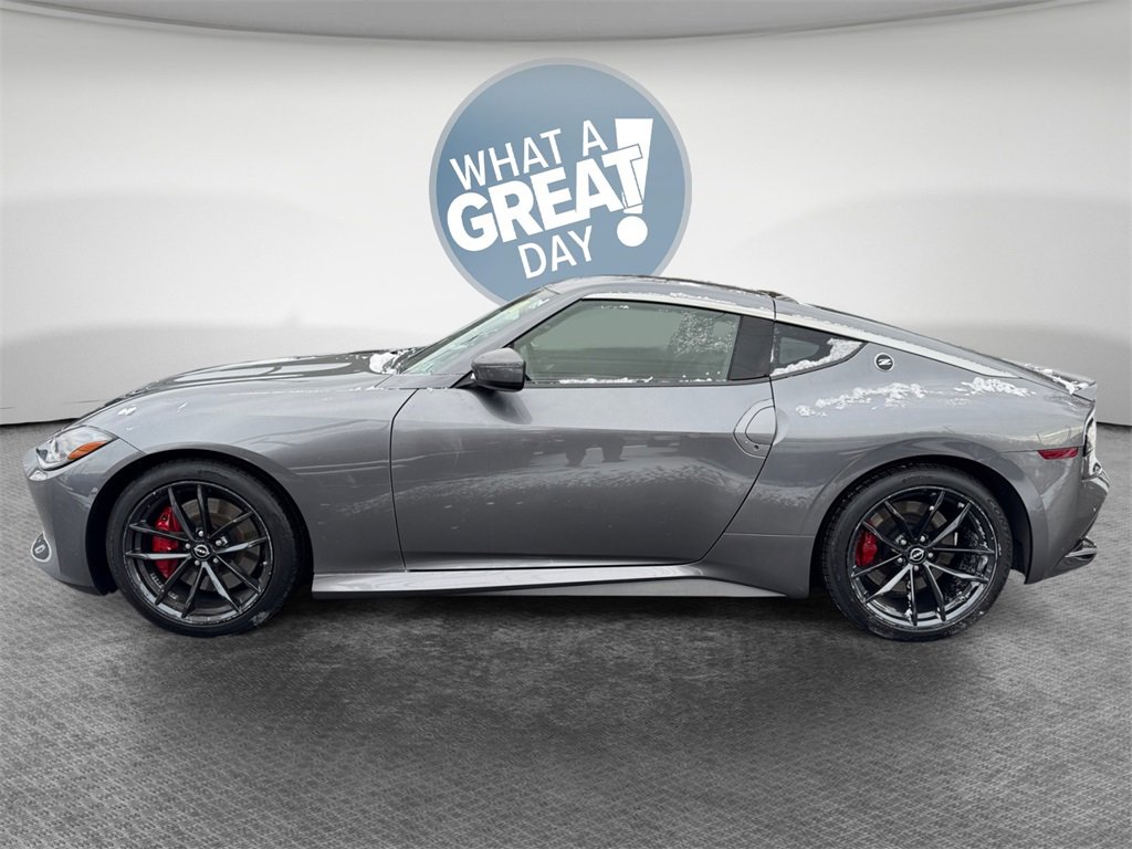Used 2024 Nissan Z Performance w/ Floor Mat Package image 6