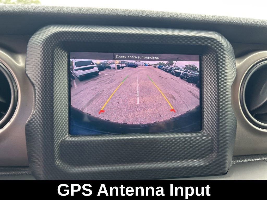 Used 2020 Jeep Wrangler Sport image 15