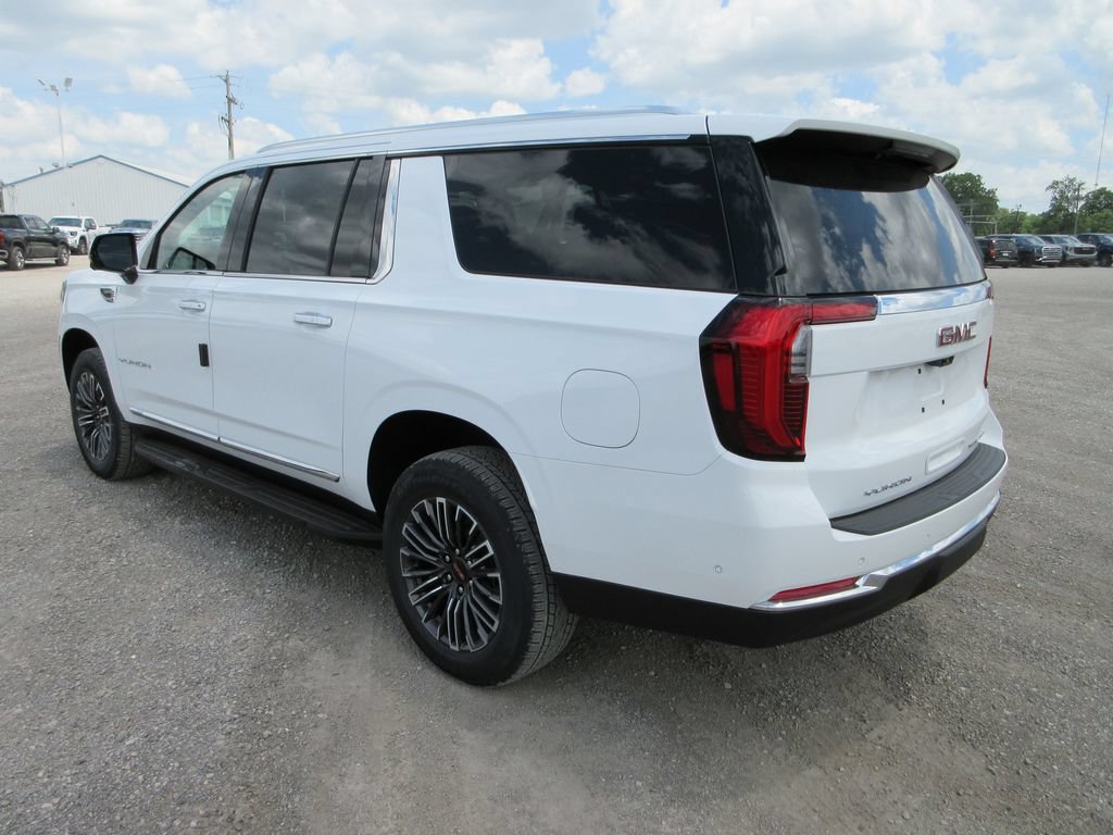 New 2026 GMC Yukon XL Elevation w/ Elevation Premium Package AWD/4WD image 6