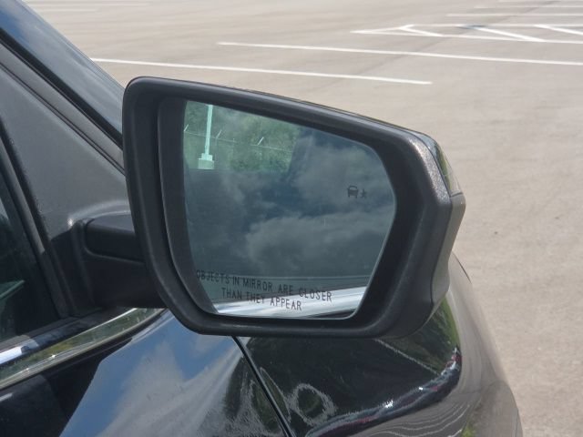 Used 2020 Chevrolet Equinox LT FWD image 6