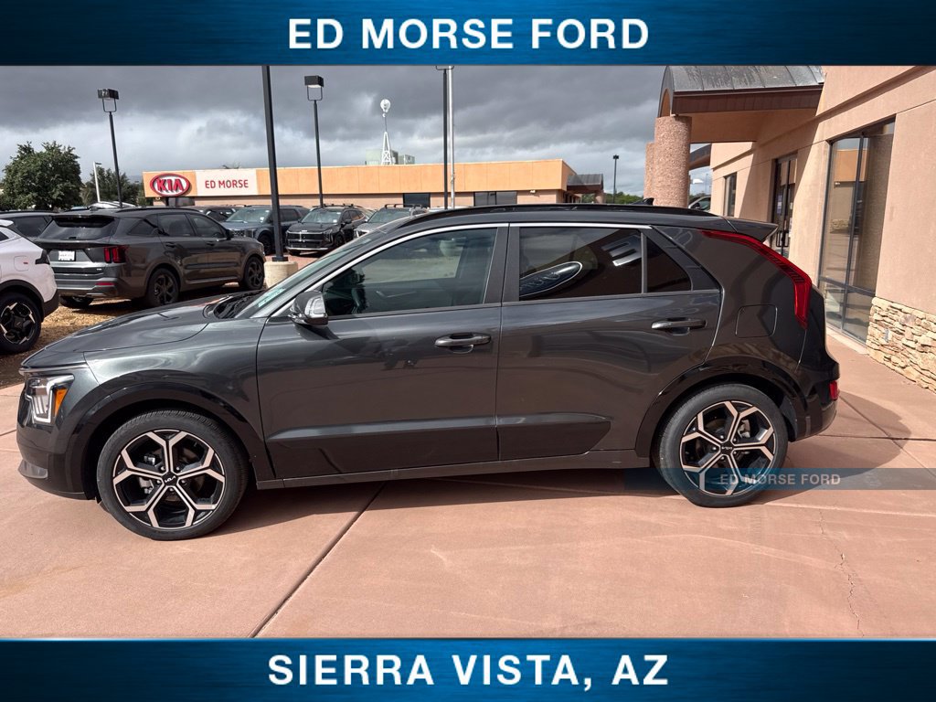 Certified 2025 Kia Niro EX Touring FWD image 4