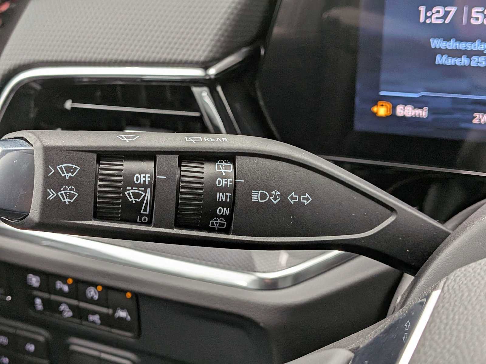 New 2026 Chevrolet Suburban RST image 27