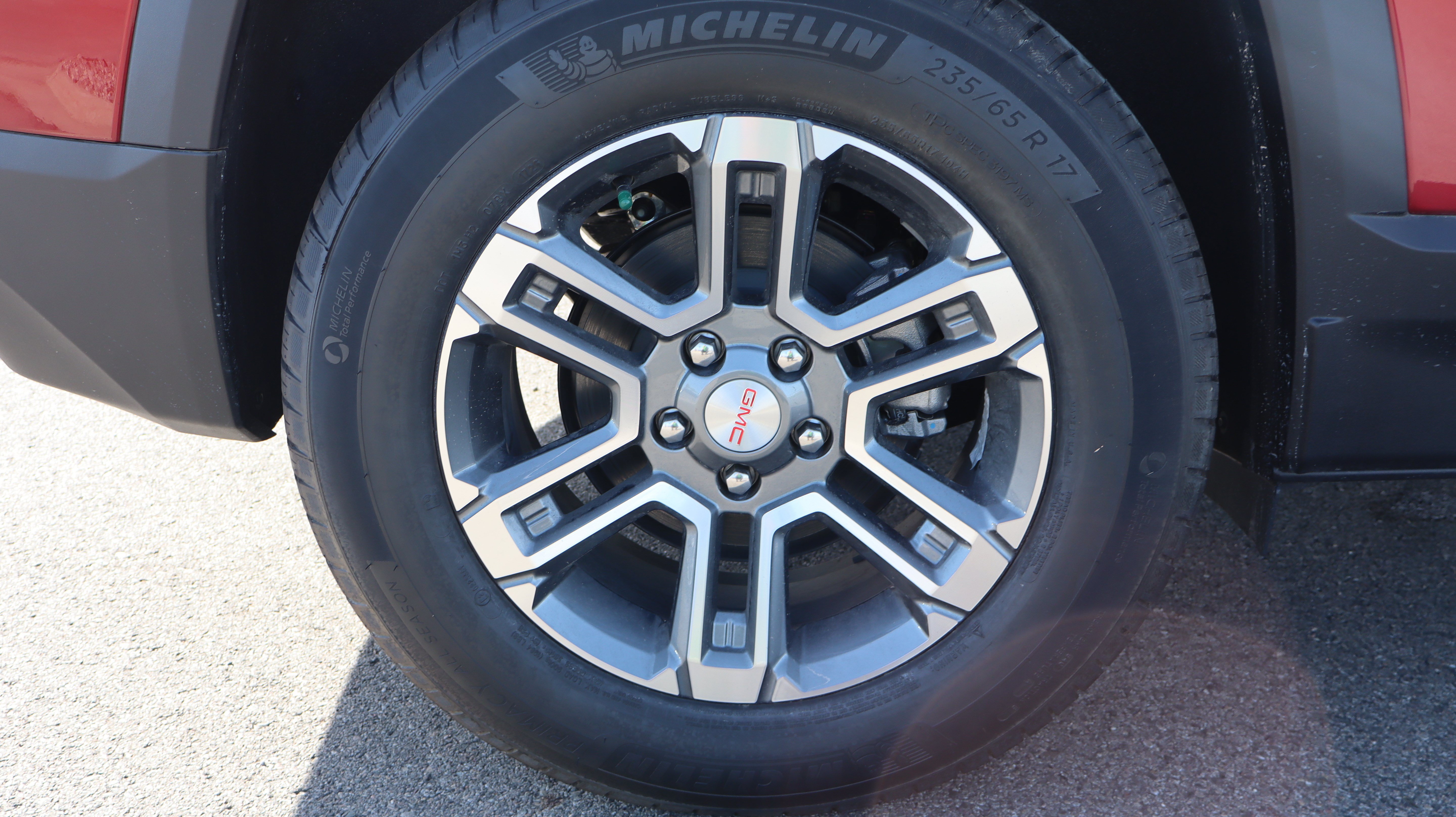 New 2026 GMC Terrain Elevation AWD/4WD image 19