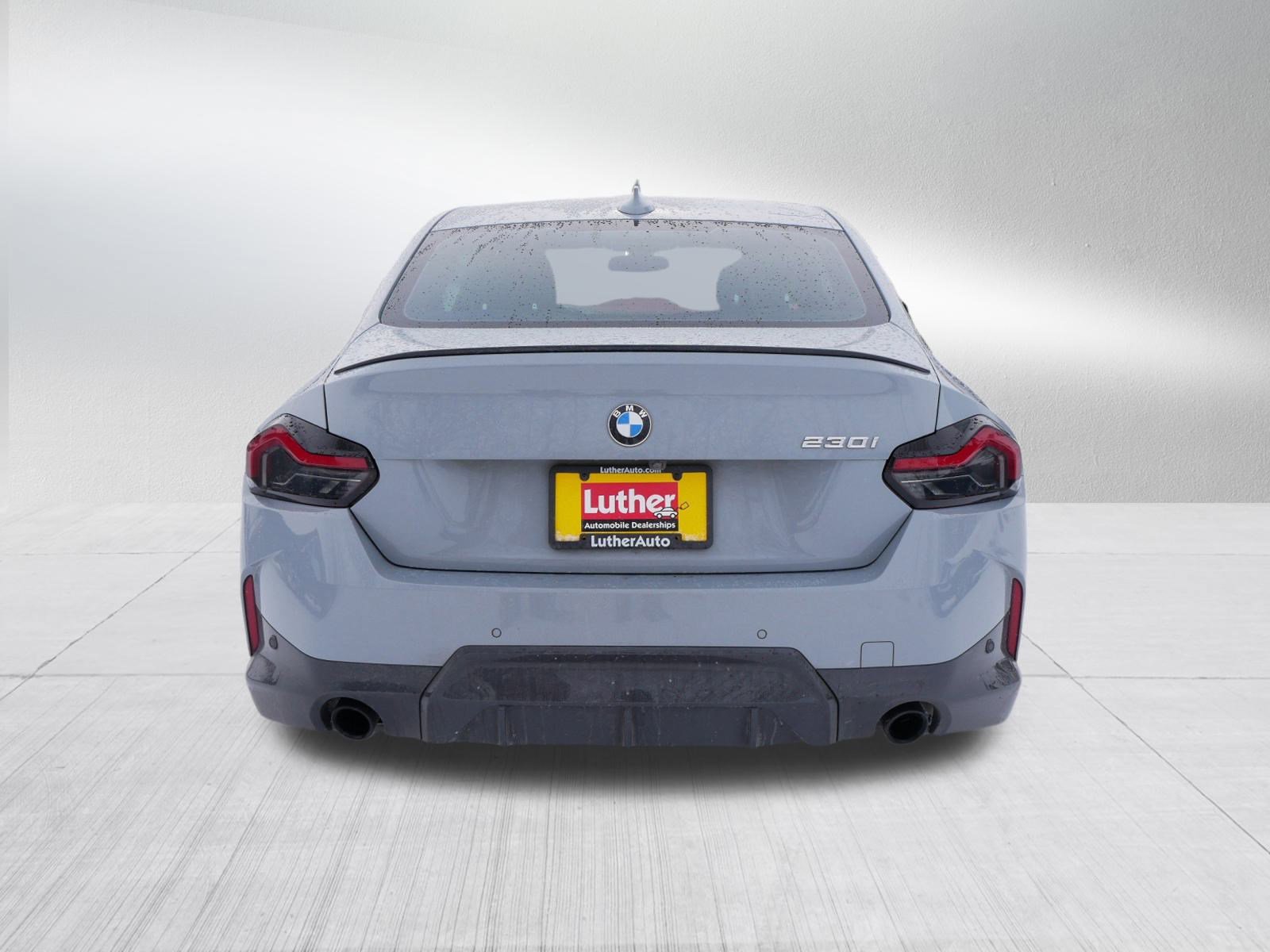 Used 2022 BMW 230i Coupe w/ Premium Package image 6