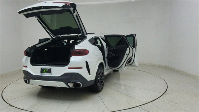Used 2024 BMW X6 xDrive40i w/ Premium Package image 80