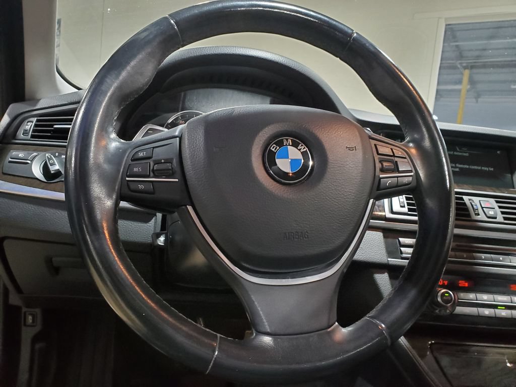 Used 2016 BMW 528i xDrive Sedan AWD/4WD image 25