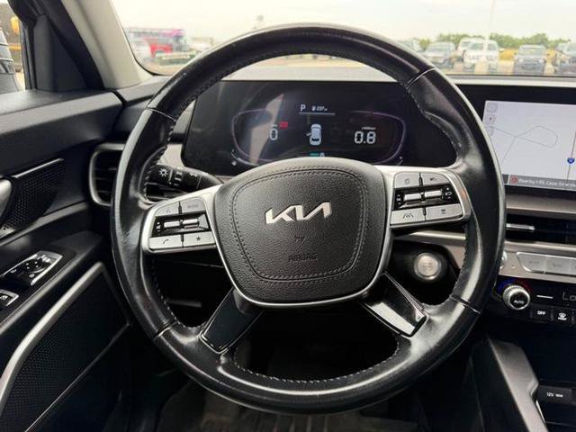 Used 2023 Kia Telluride LX AWD/4WD image 11