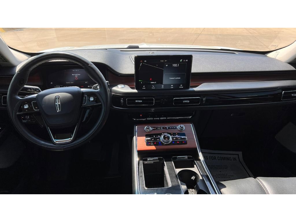 Used 2023 Lincoln Aviator Reserve w/ Equipment Group 201A image 20