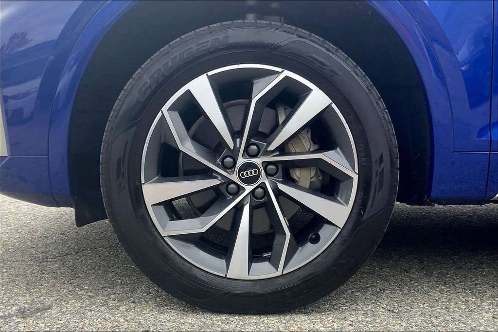 Used 2023 Audi Q5 2.0T Premium Plus w/ Premium Plus Package image 11