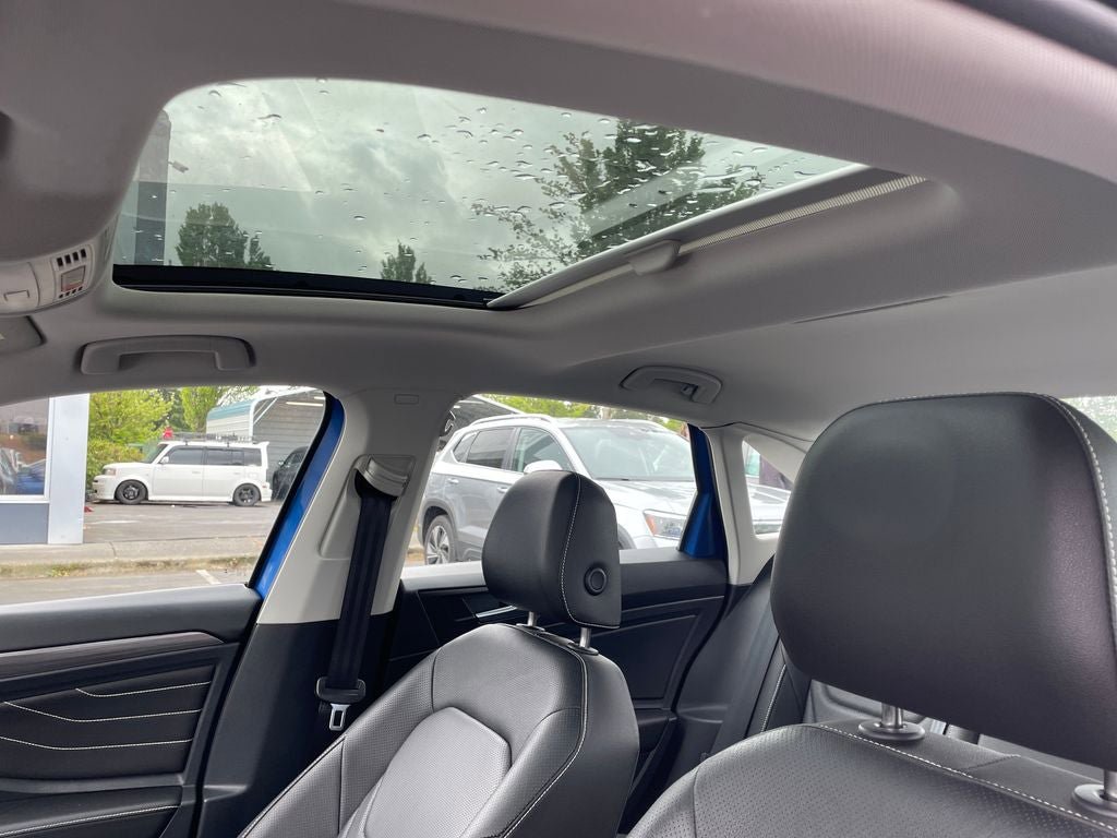 Certified 2023 Volkswagen Jetta SEL FWD image 21