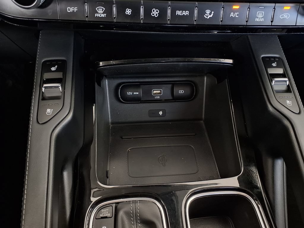 Used 2022 Kia Telluride EX w/ EX Premium Package FWD image 31