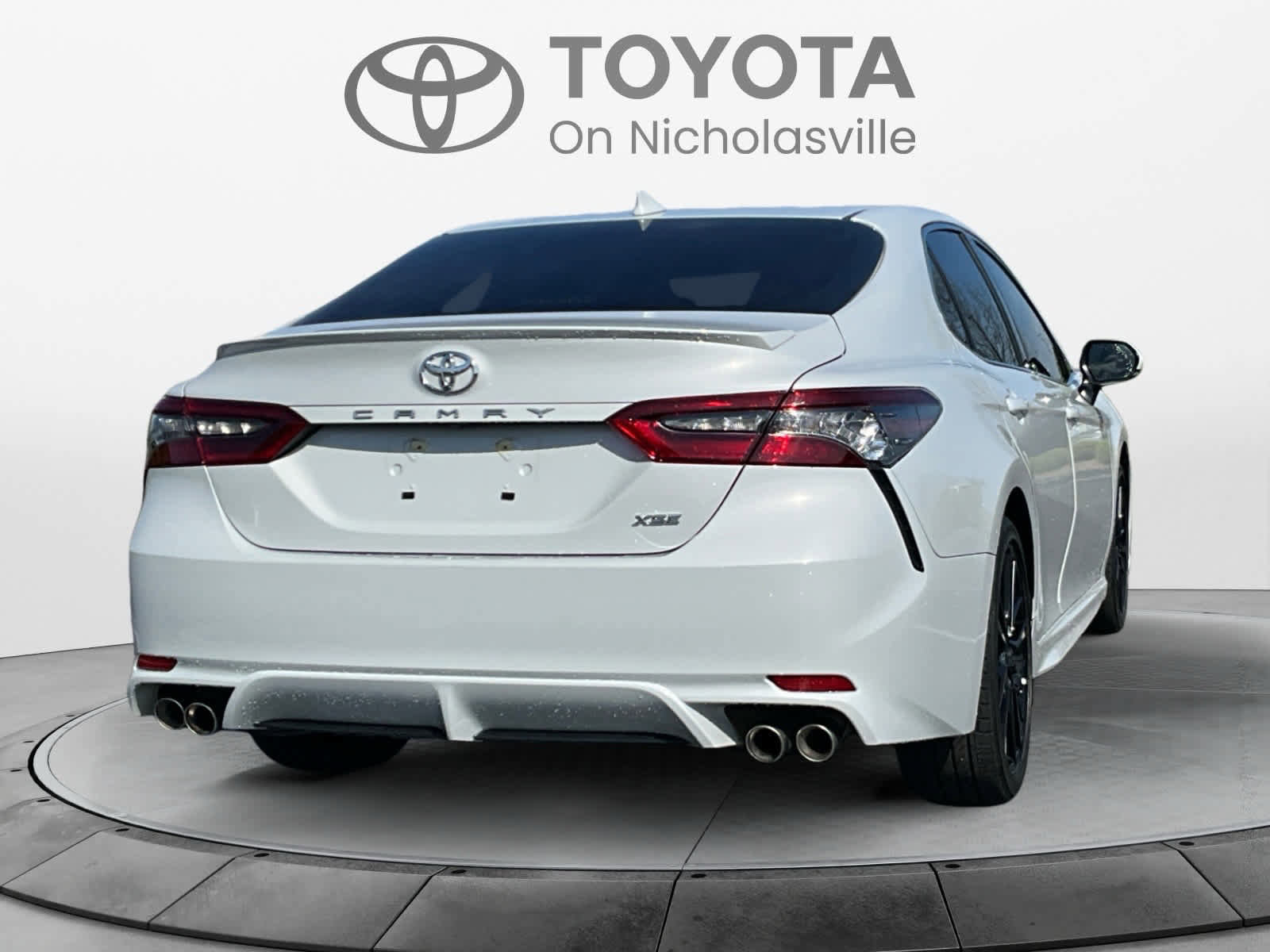Used 2024 Toyota Camry XSE image 27