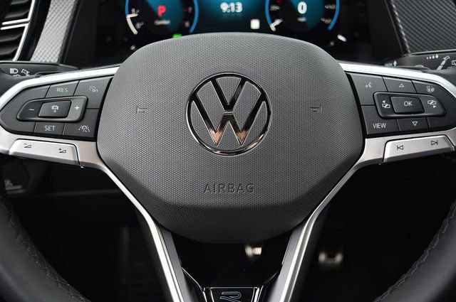 New 2026 Volkswagen Atlas Cross Sport SEL Premium R-Line image 18