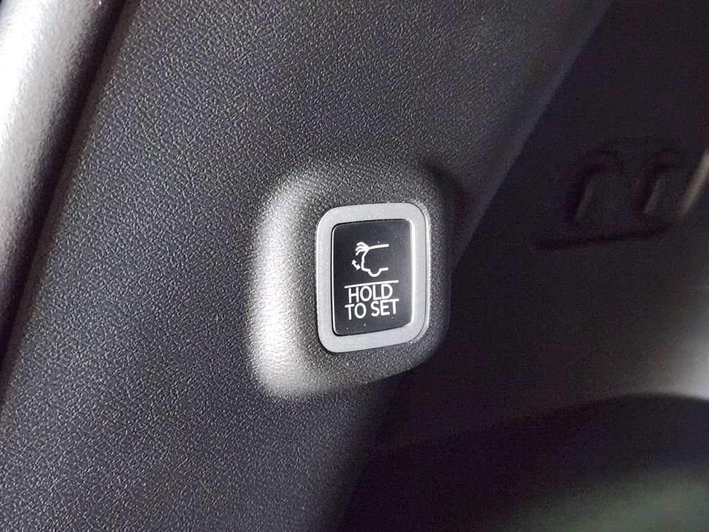 New 2026 Jeep Cherokee Limited AWD/4WD image 9