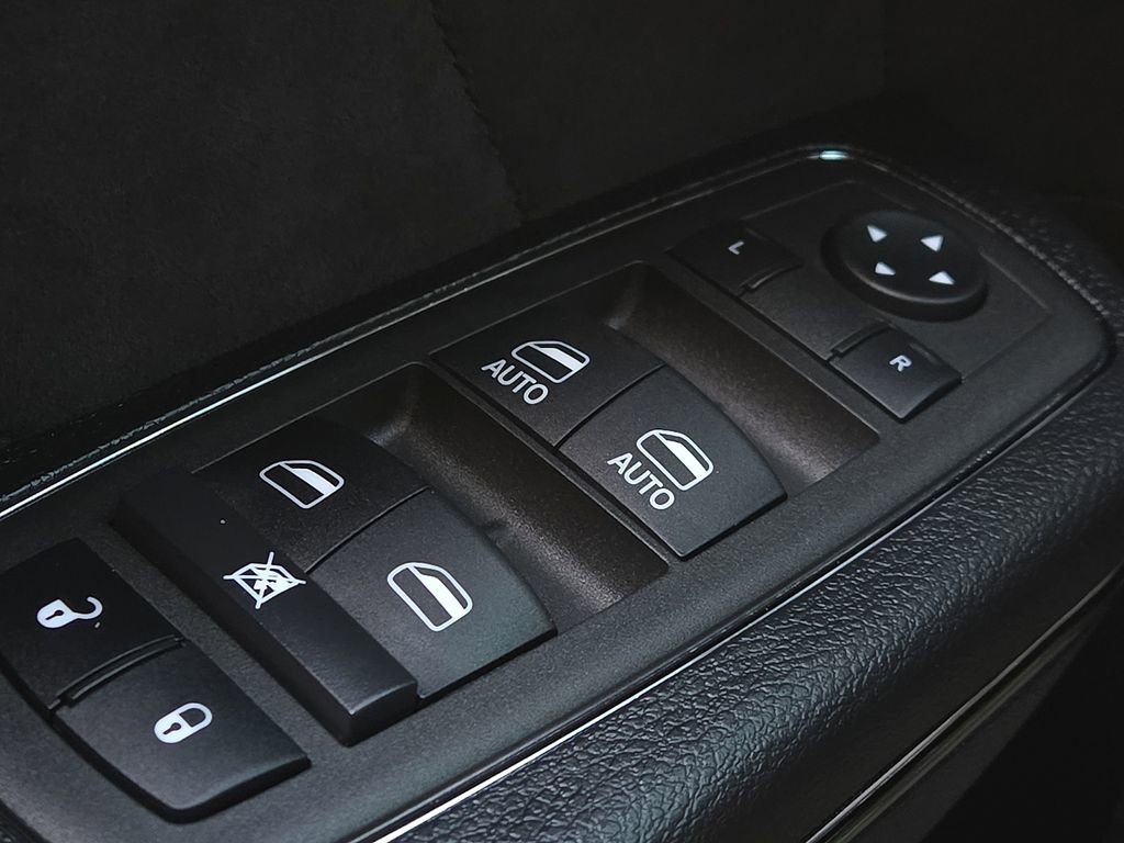 Used 2021 Dodge Charger SRT Hellcat image 18