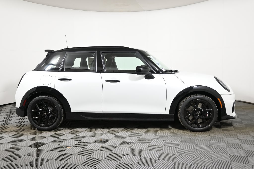 Used 2026 MINI Cooper S FWD image 8