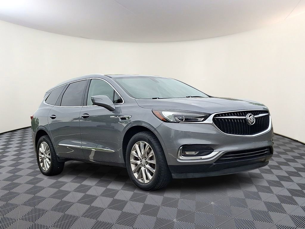 Used 2018 Buick Enclave Essence AWD/4WD image 1
