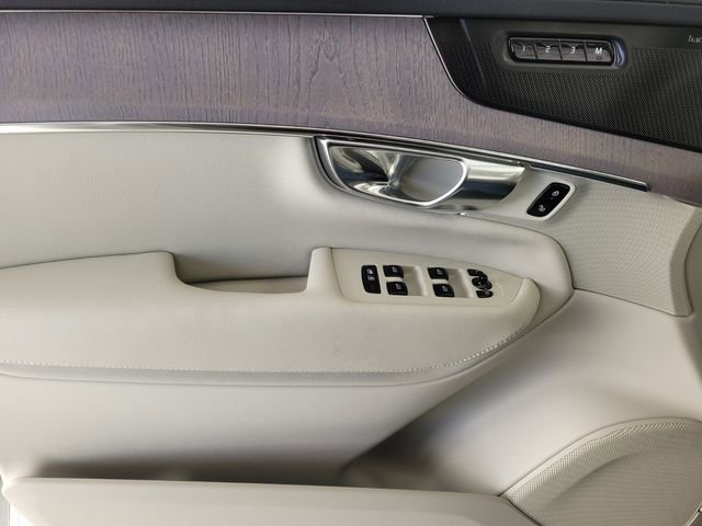 New 2026 Volvo XC90 B6 Ultra w/ Lounge Package AWD/4WD image 22