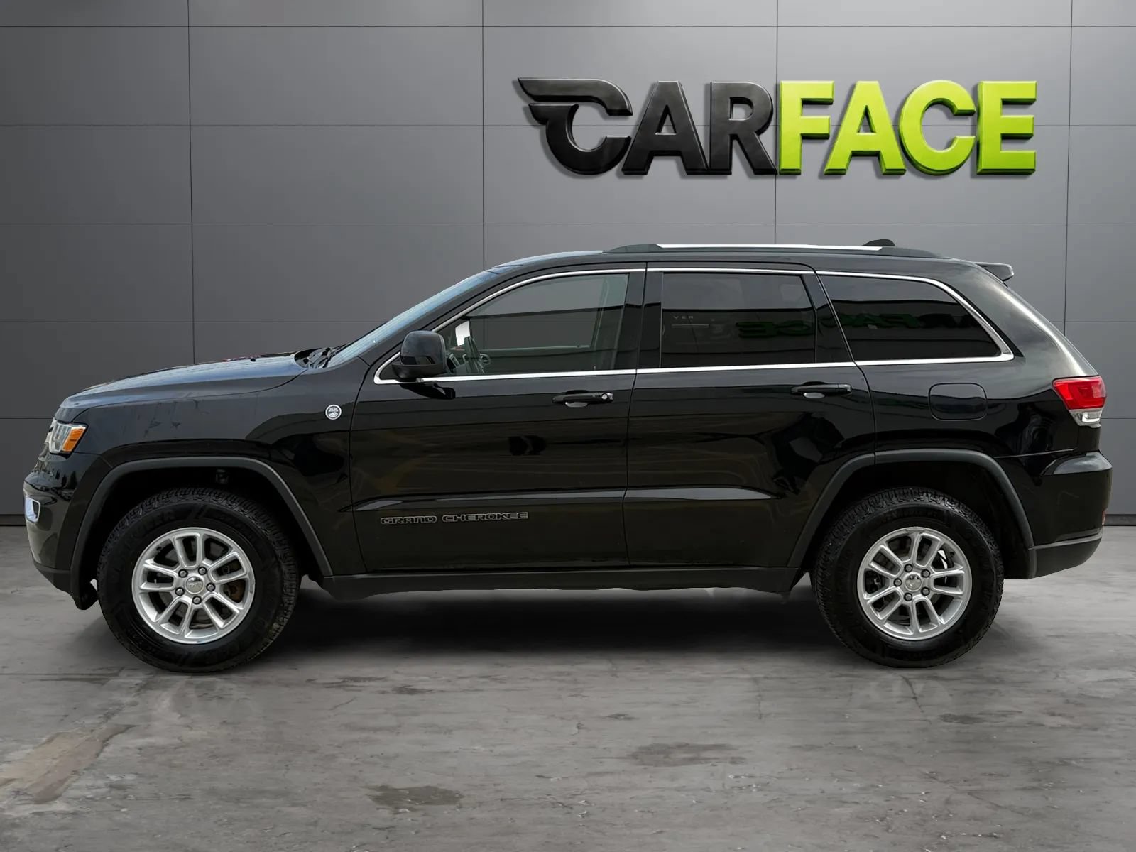 Used 2019 Jeep Grand Cherokee Laredo AWD/4WD image 6