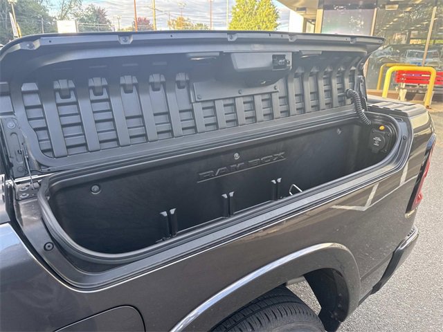 New 2026 RAM 1500 4x4 Crew Cab image 12