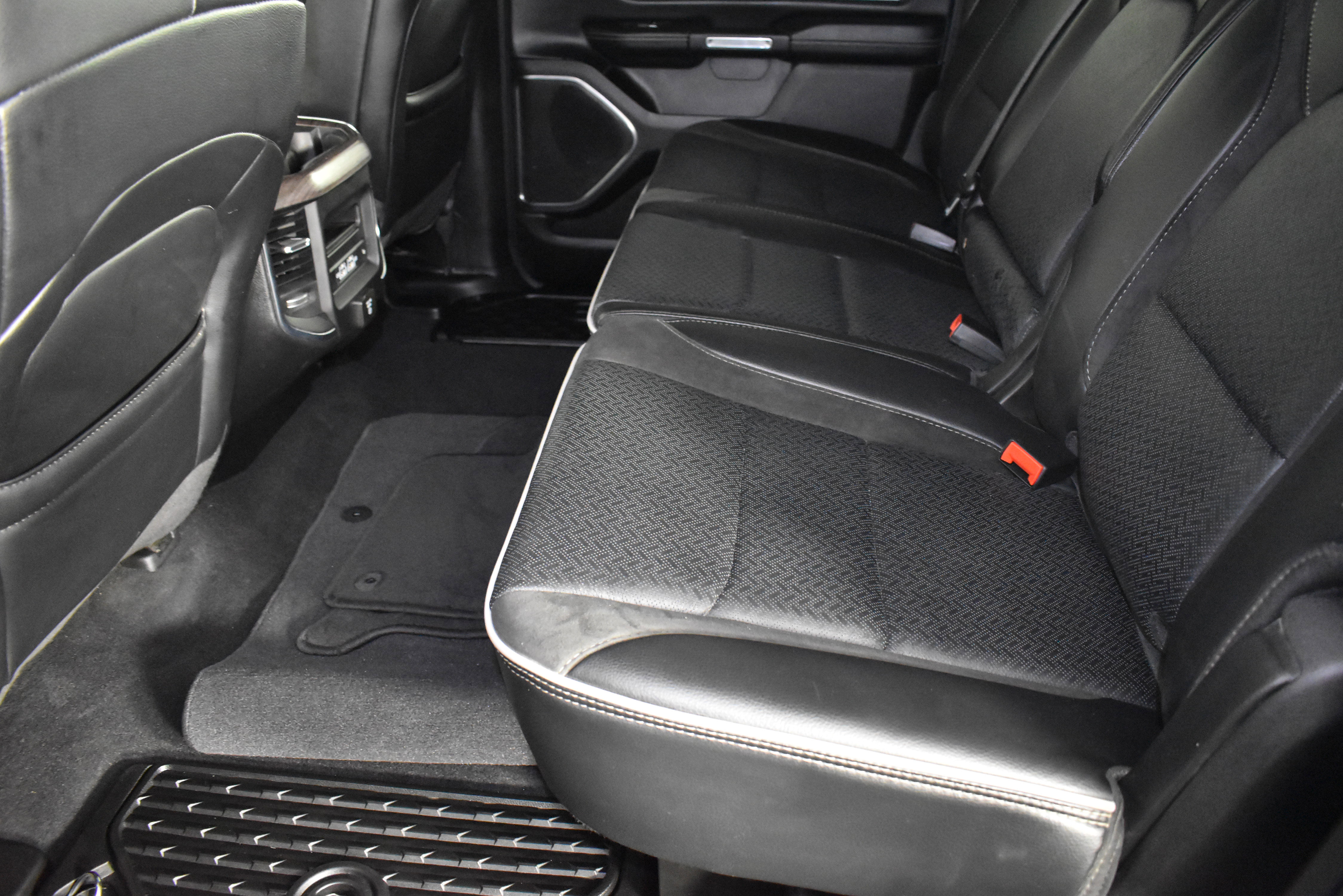 Used 2025 RAM 1500 Laramie image 55