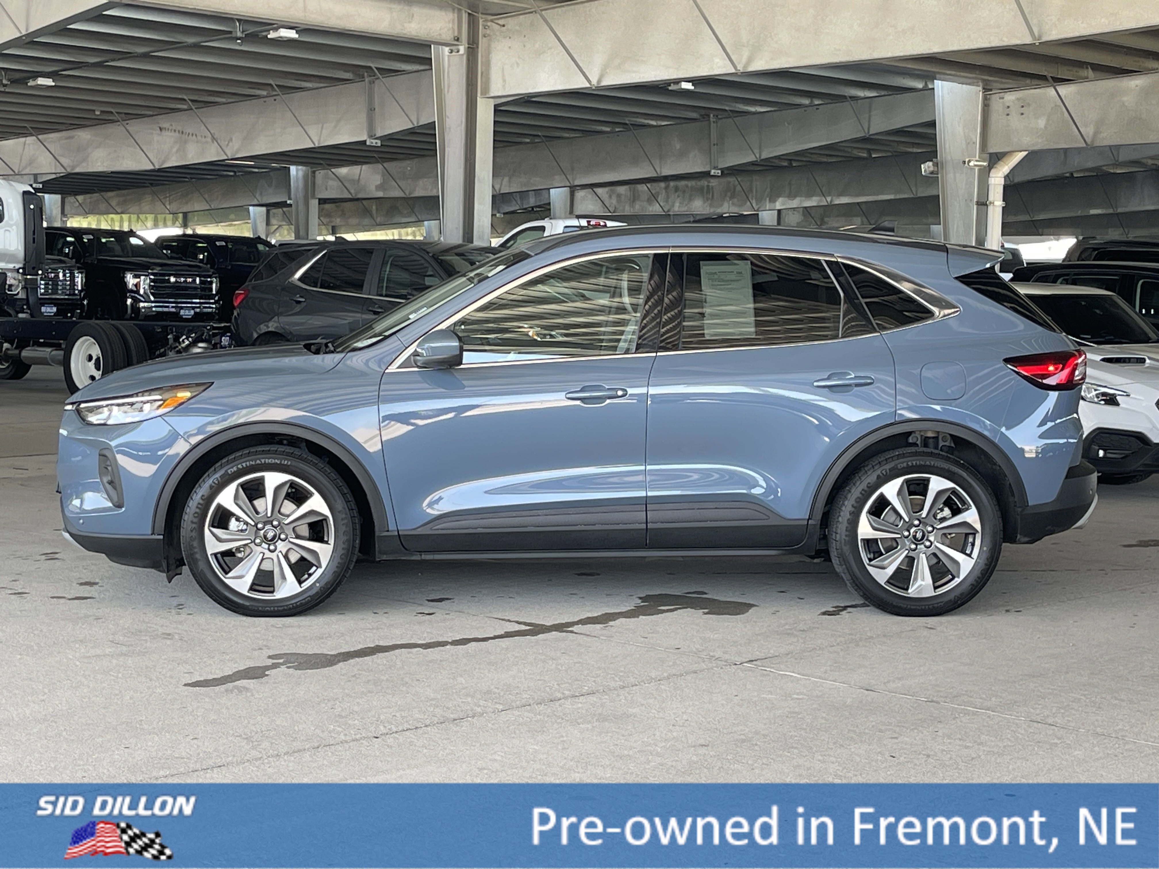 Used 2024 Ford Escape Platinum image 17