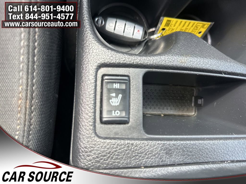 Used 2017 Nissan Rogue SV image 20