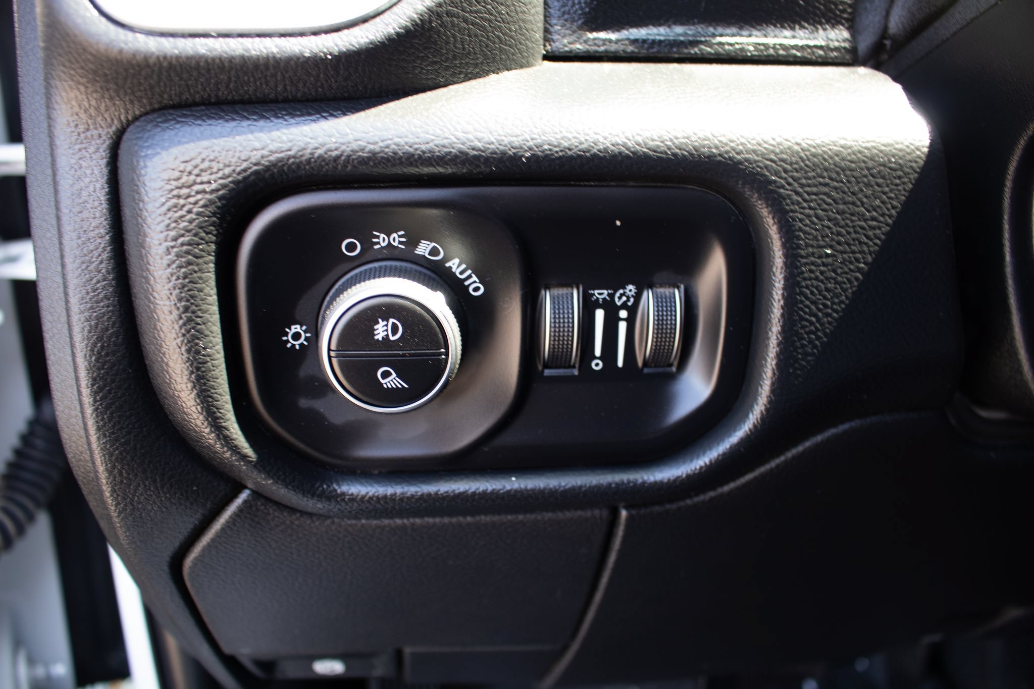 Used 2019 RAM 3500 Big Horn AWD/4WD image 16