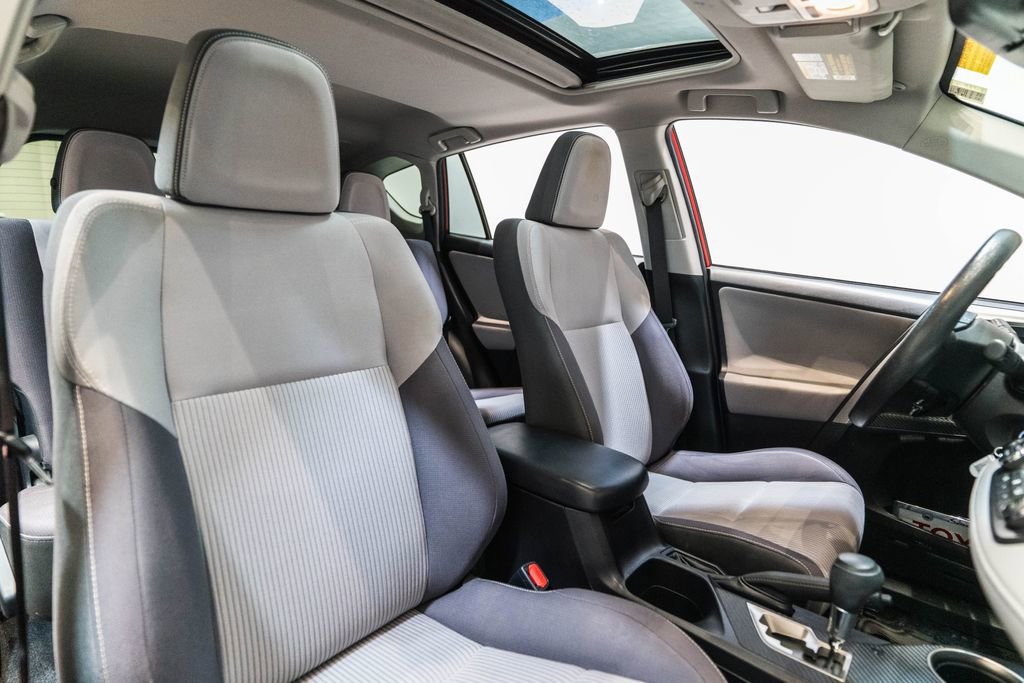 Used 2014 Toyota RAV4 XLE FWD image 15
