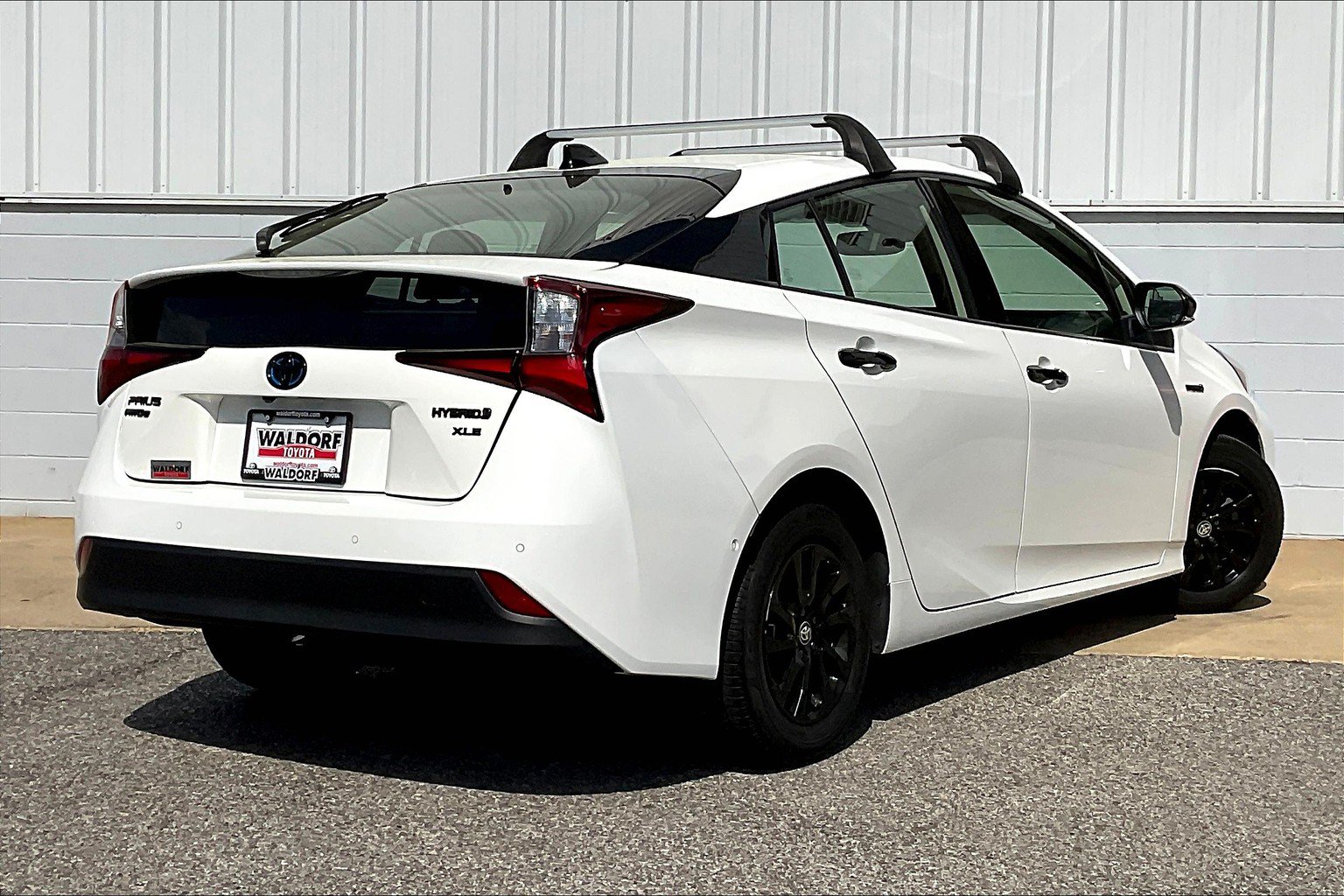 Used 2022 Toyota Prius AWD image 17