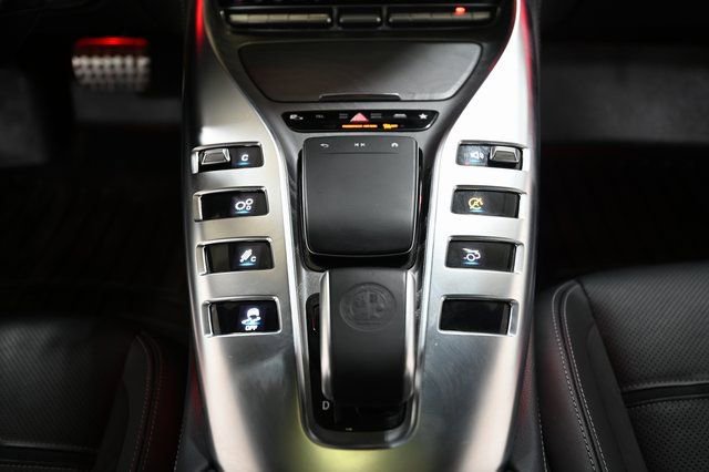 Used 2022 Mercedes-Benz AMG GT 43 image 33
