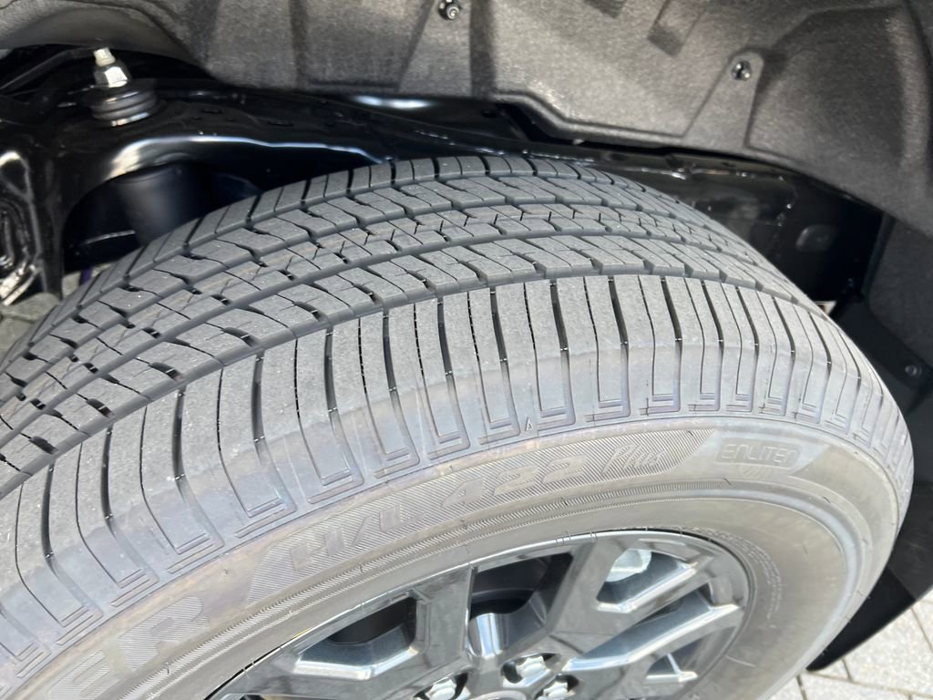 New 2026 Toyota 4Runner SR5 RWD image 28