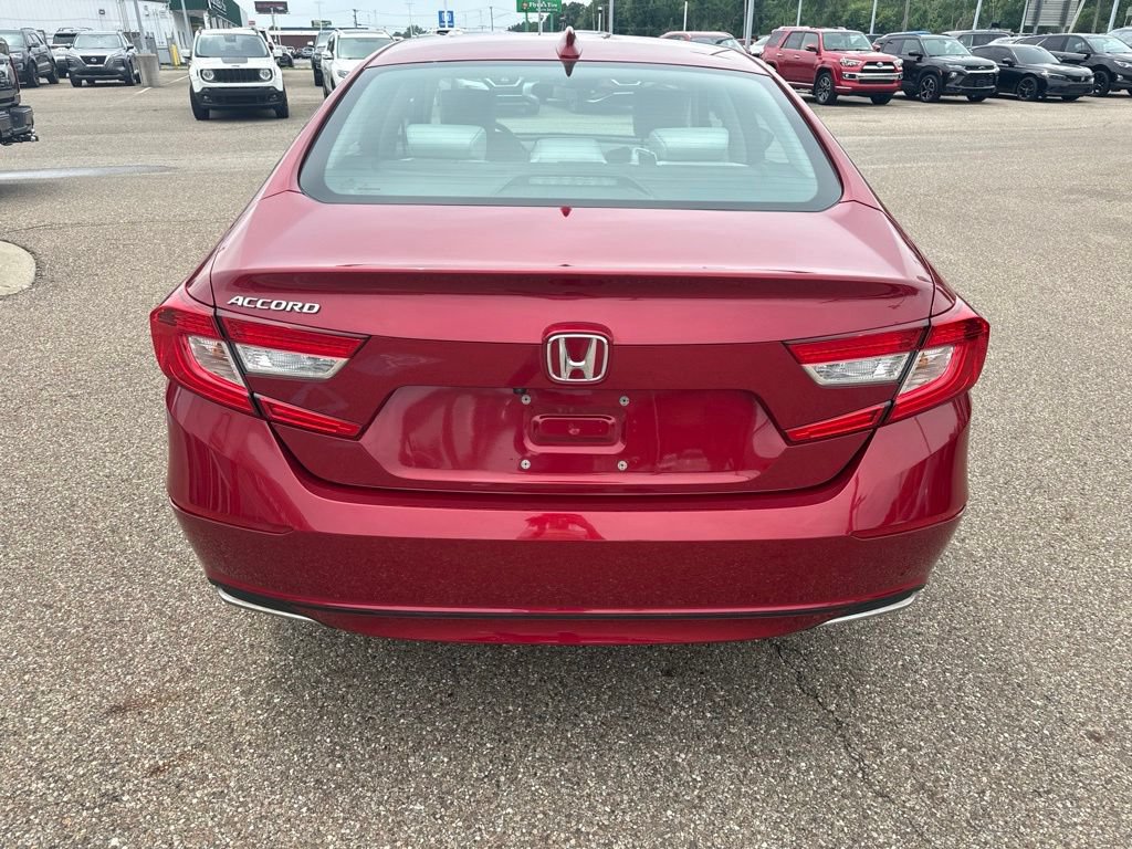 Used 2018 Honda Accord EX image 5