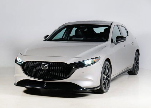 Used 2024 MAZDA MAZDA3 Hatchback w/Premium Plus Pkg image 28