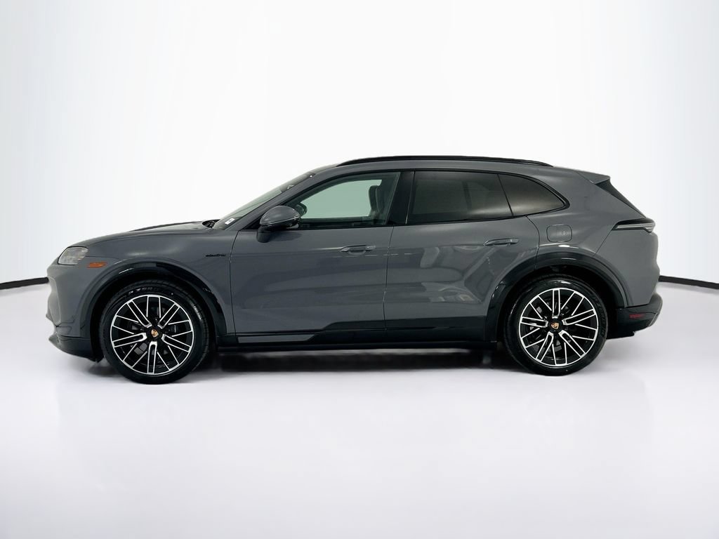 New 2026 Porsche Cayenne Electric AWD/4WD video 2