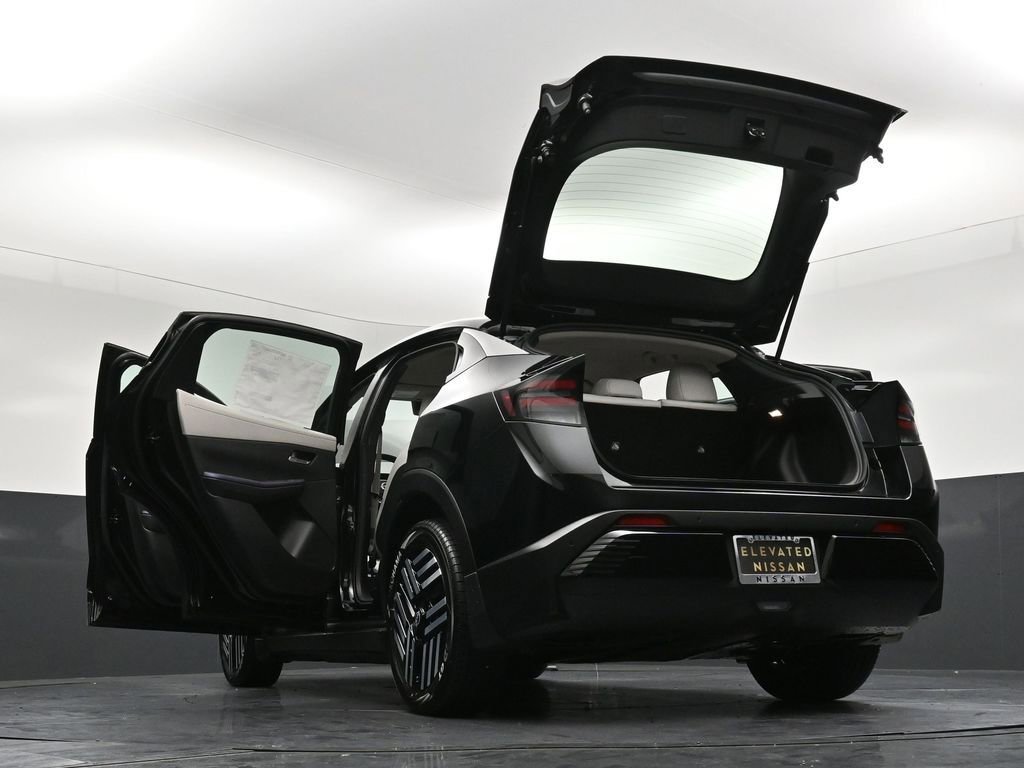 New 2026 Nissan Leaf SV+ w/ Floor Mat Package (SV+) FWD image 36