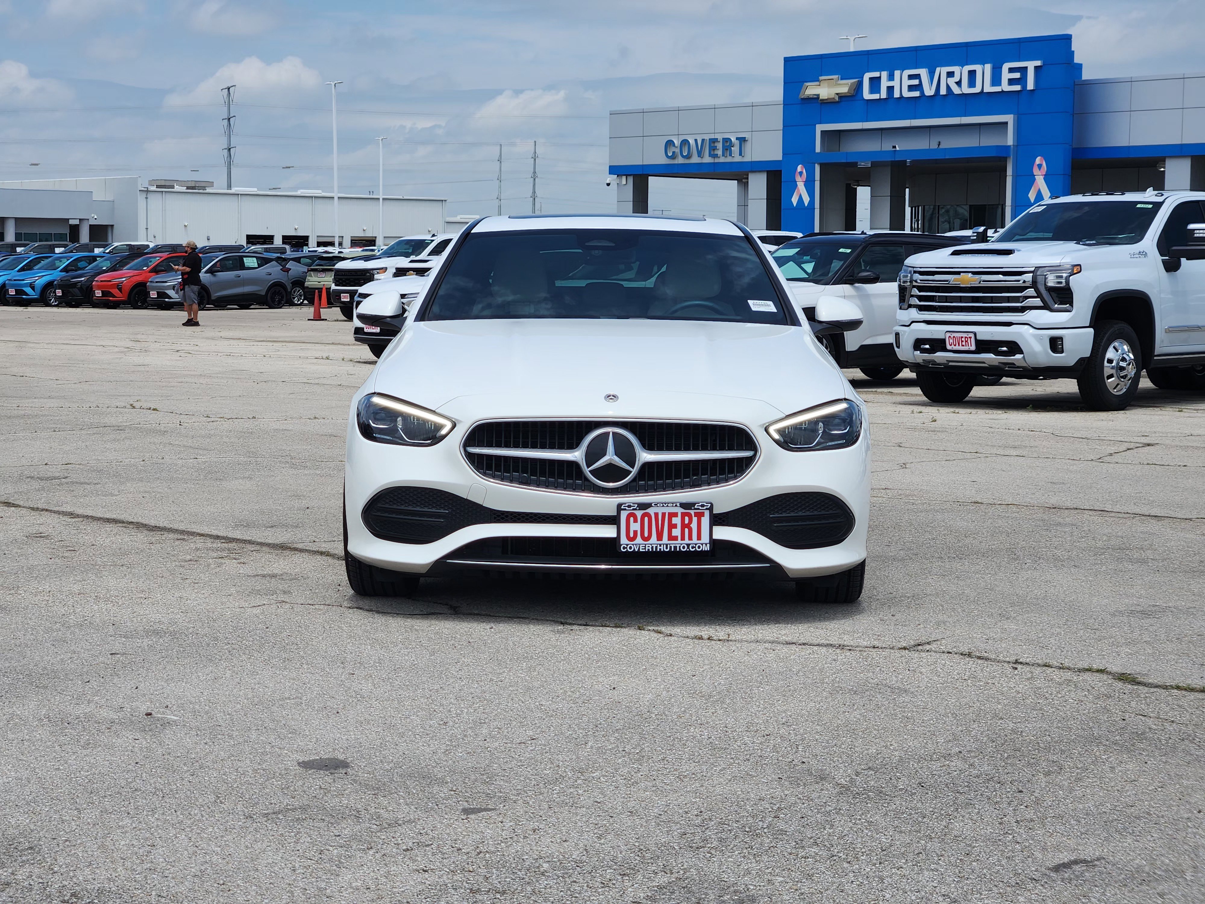 Used 2023 Mercedes-Benz C 300 4MATIC Sedan image 2