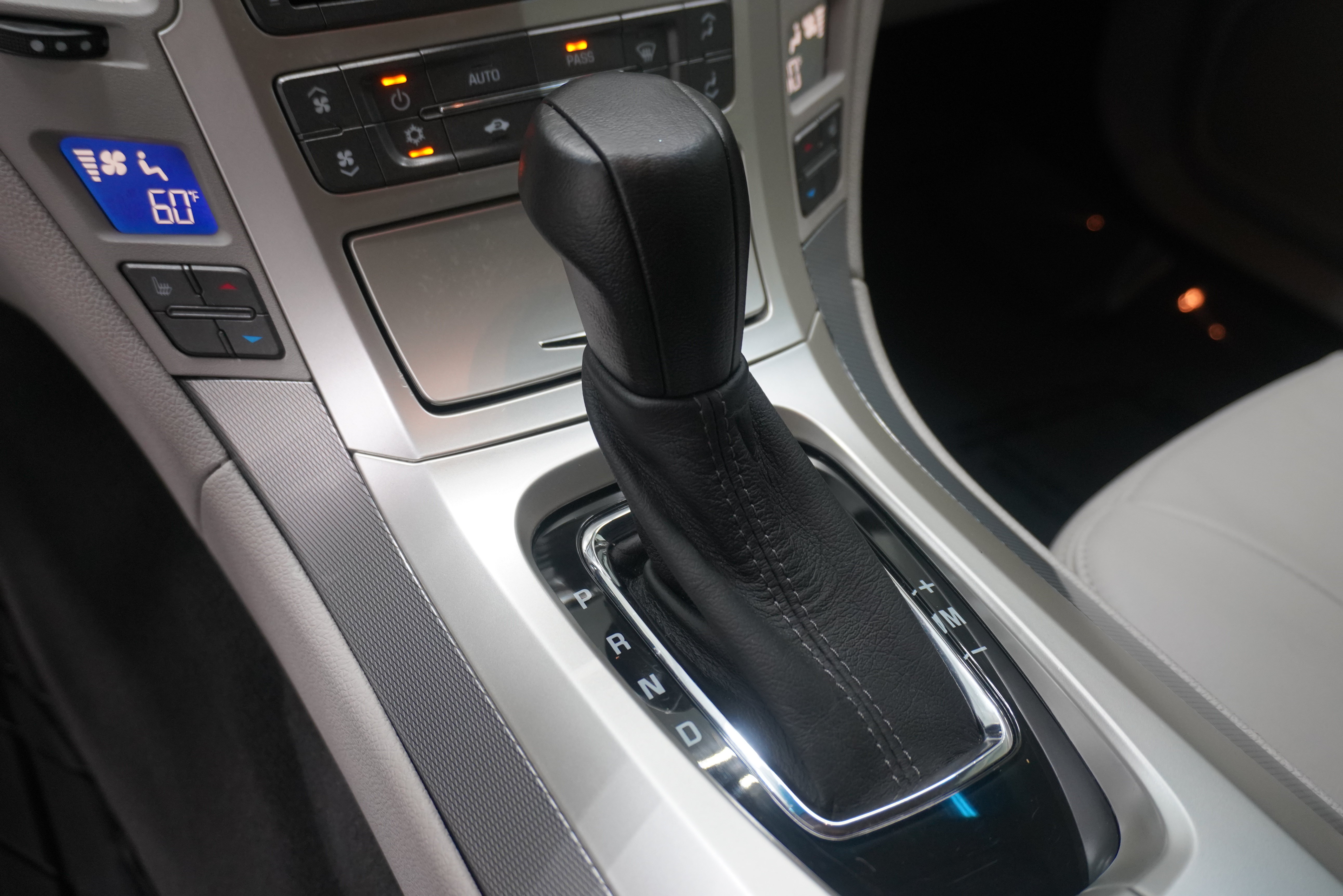 Used 2013 Cadillac CTS Luxury RWD image 22