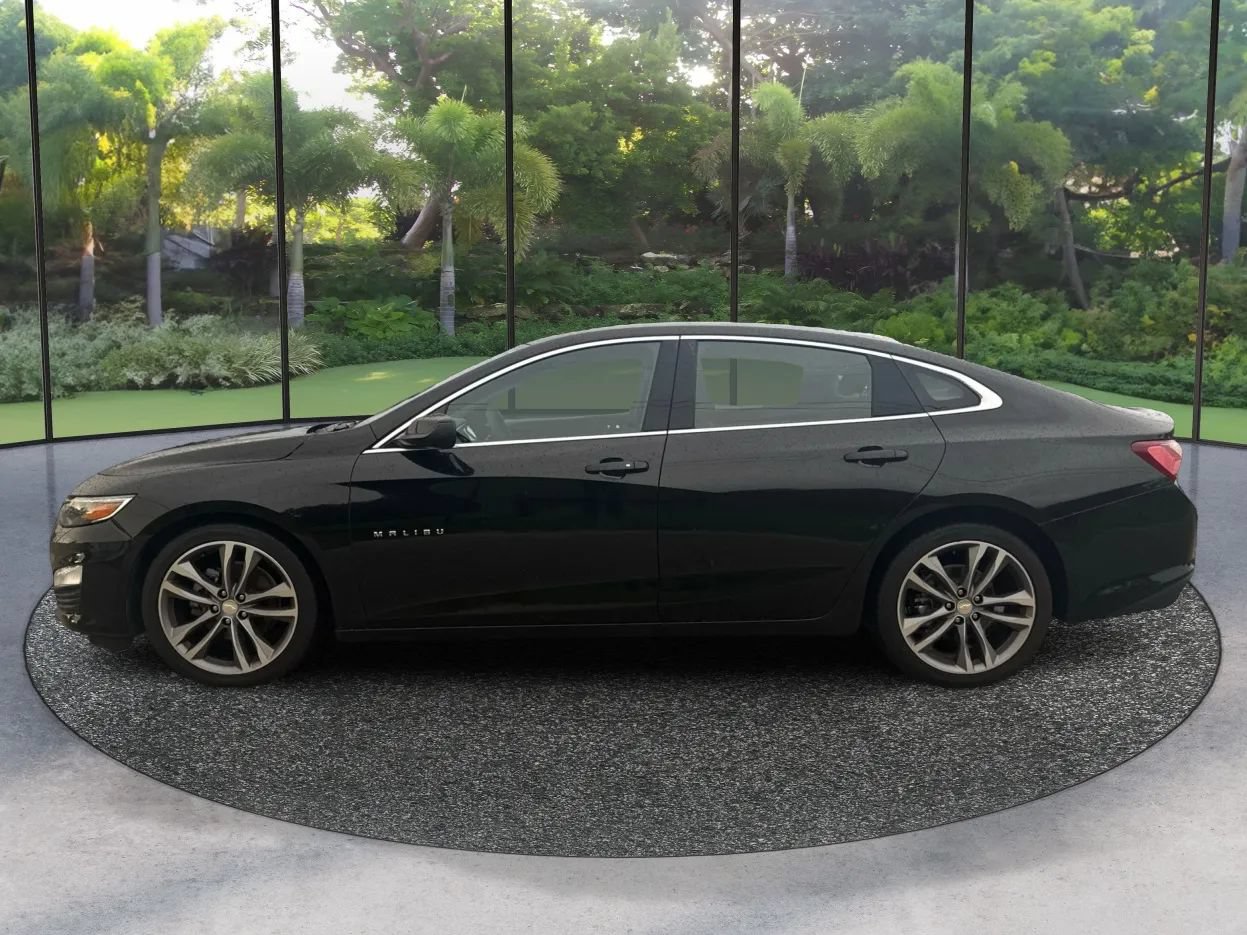 Used 2022 Chevrolet Malibu LT FWD image 8