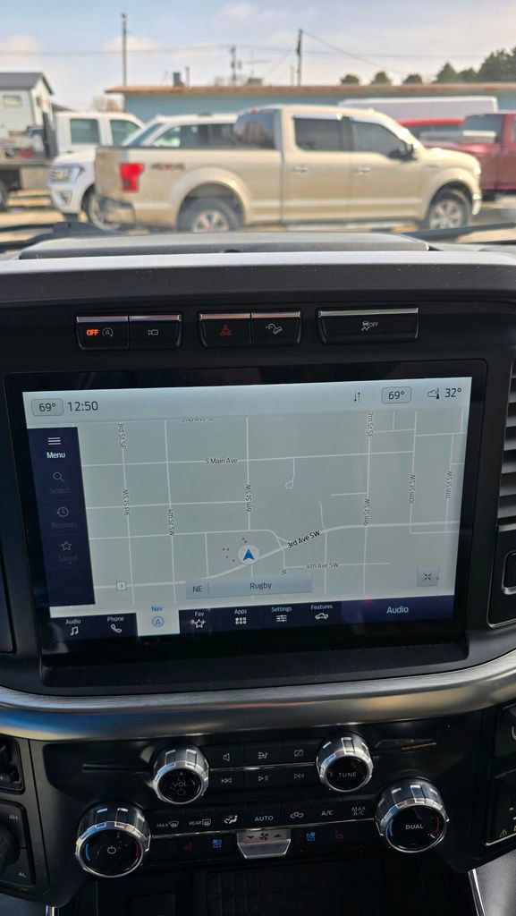 Used 2023 Ford F150 Lariat w/ FX4 Off-Road Package image 25