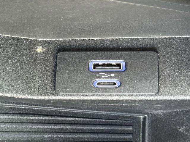 Used 2020 Ford F250 Lariat w/ Lariat Value Package image 22