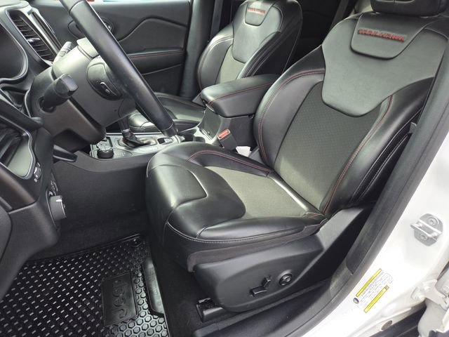 Used 2020 Jeep Cherokee Trailhawk w/ Trailer Tow Group image 29